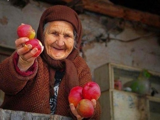 В Калмыкии 14 долгожительниц отпразднуют юбилеи