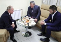 Владимир Путин считает, что у Хабиба Нурмагомедова и Конора Макгрегора может быть мужская дружба