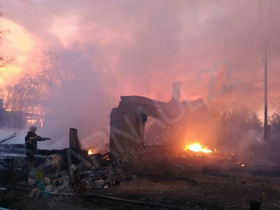 Пожар в селе Кубанка Алтайского края: новые подробности