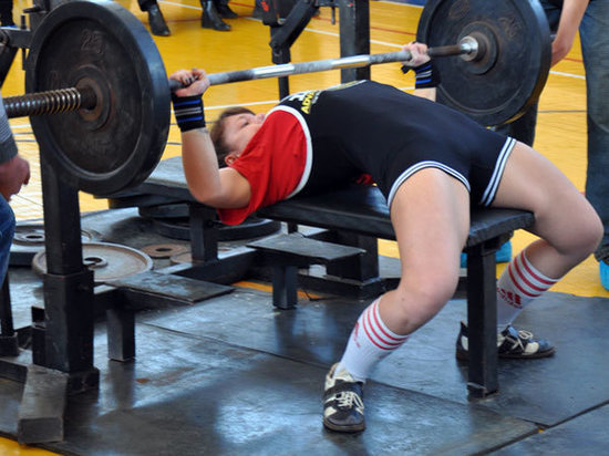 Тяжелоатлетка из Ульяновска Анна Биржевая взяла «на грудь» 170 кг и стала чемпионкой Европы