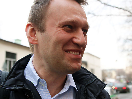 Алексей Навальный освобожден из-под ареста