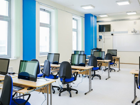  В школах Ульяновска будет усилено обучение информатике