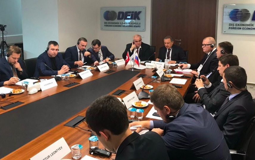 Глебов александр сергеевич кострома уполномоченный. Ревельцев олег владимирович кострома. Предприниматели россии. Управление экономики кострома виноградова. Молодой предприниматель.