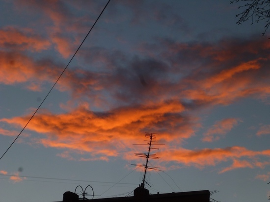 В Кемерове на фото попали необычные облака