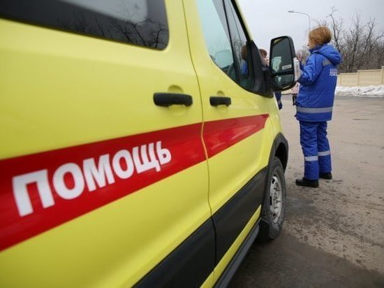 61-летний мужчина погиб после опрокидывания авто под Волгоградом