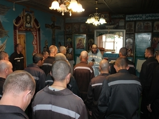 В омских колониях после бунта заключенных устроили неделю молитв