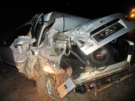 Под Узловой пьяный водитель «крузака» врезался в стоящий автомобиль