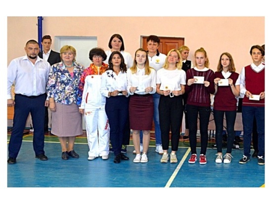 В Серпухове значки ГТО получили двадцать гимназистов