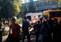 Согласно поступающим из Крыма данным, к версии взрыва газа в колледже Керчи может добавиться еще одна версия