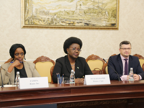 Посол Руанды обсудила с губернатором и мэром перспективы сотрудничества