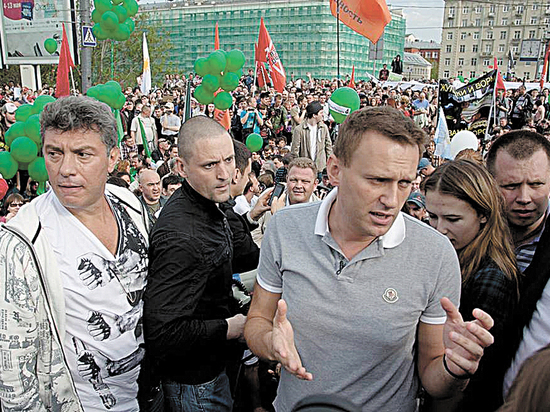 Протестные настроения россиян перешли в новое русло: нечего терять