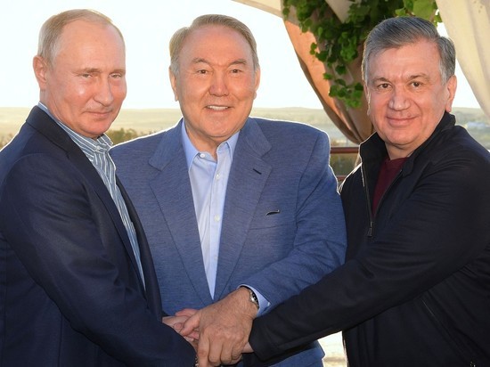 Путин неформально поговорил с Назарбаевым и Мирзиёевым