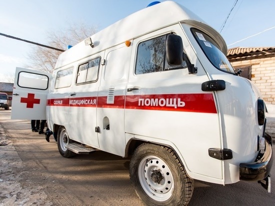 28-летняя автоледи госпитализирована после тройного ДТП в Волгограде