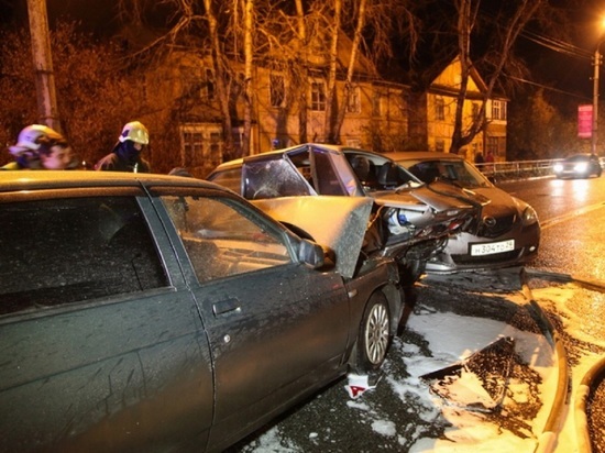 Авария произошла вчера в шесть вечера на улице Советской в Соломбальском округе Архангельска