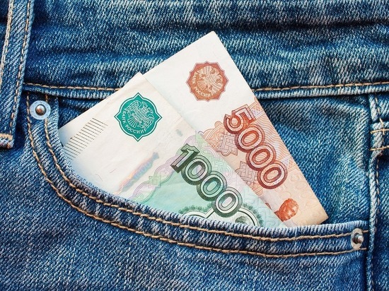 В Серпухове пенсионерке подсунули купюру из «банка приколов»