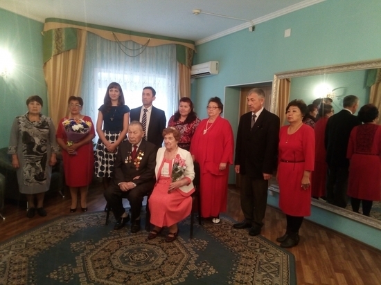 Лауреат Госпремии СССР в Улан-Удэ отметил железную свадьбу