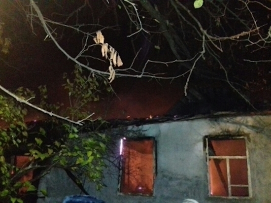 В Ефремовском районе сгорела дача
