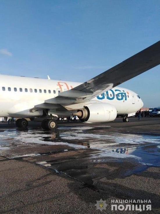  В Одессе задымился пассажирский самолёт
