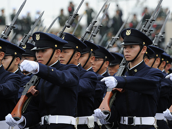 Япония начала гонку вооружений с Китаем: при чем здесь Россия