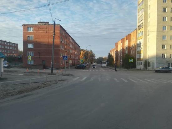 В Котовске водитель на пешеходном переходе сбил девушку и скрылся