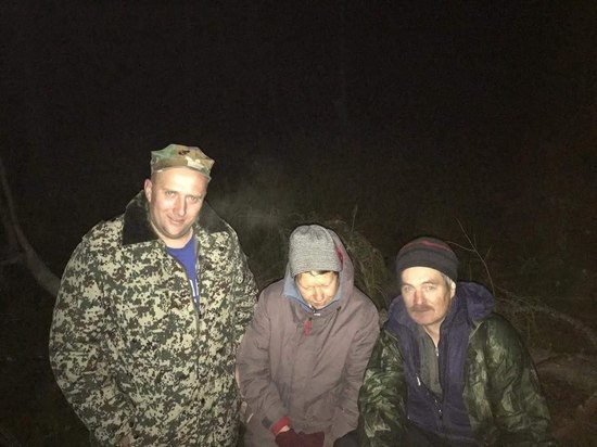 В Тверской области спасли людей, заблудившихся на болоте