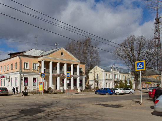 В Твери переименовали центральную улицу в честь Андрея Дементьева