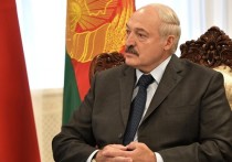 Во время встречи с группой аналитиков из США в Минске президент Белоруссии Александр Лукашенко заявил, что хотя республика и состоит в военном союзе с Российской Федерацией, планы по размещению в стране иностранной военной базы отсутствуют