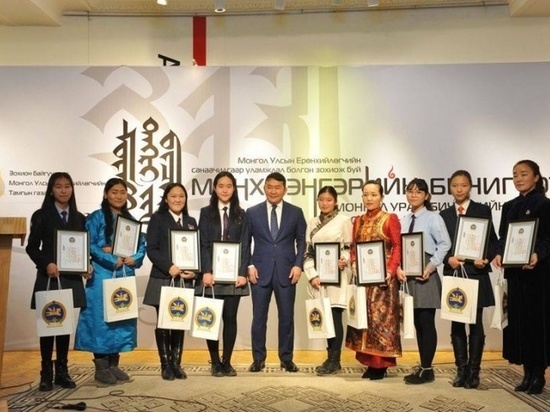 Калмыцкая школьница – призер монгольского конкурса каллиграфии