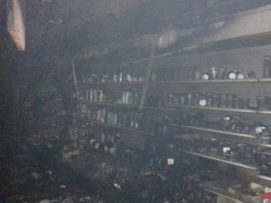 В Безымянном переулке Няндомы сожгли магазин крупной федеральной сети