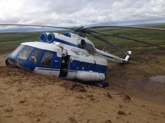 При крушении вертолёта в Тверской области погиб бортмеханик