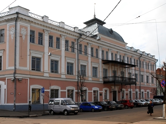 Городские власти Ярославля никак не могут продать здание департамента городского хозяйства