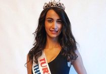 Турецкая модель Сибель Демиральп, победившая на конкурсе красоты «Королева Евразии — 2016», приговорена к 13 годам лишения свободы за совершенные преступления