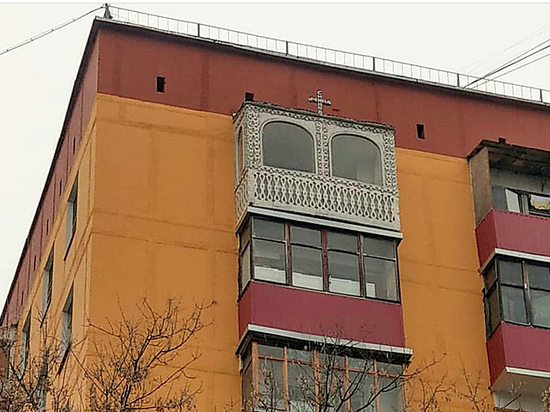 Разгадана тайна православного балкона, поразившего москвичей