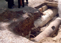 На западе Москвы во время проведения земельных работ по замене труб нашли скелетированные останки четырех человек