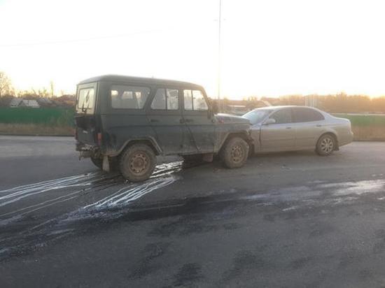 В Алексине «УАЗ» не поделил дорогу с «Шевроле»