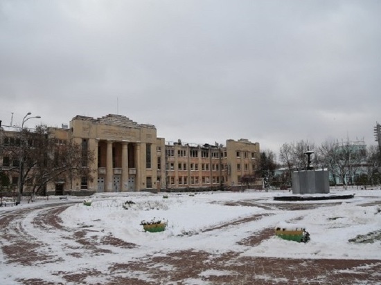 Дворец культуры имени Ленина загорелся 13 ноября