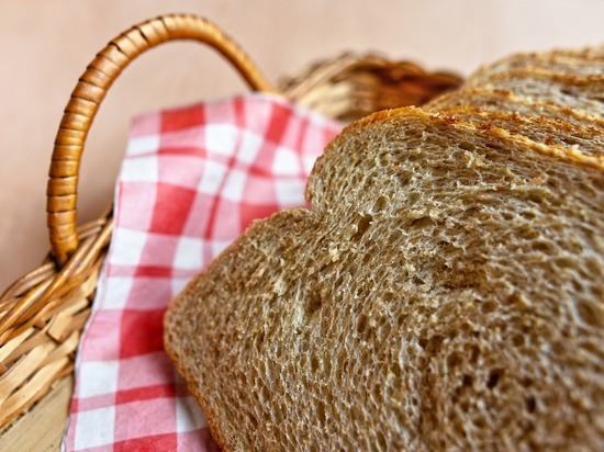 Ученые АлтГТУ предложили включить в состав пшеничного хлеба грибной порошок Чага