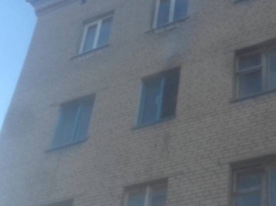 В Адамовке из-за пожара в пятиэтажке эвакуировали 26 человек