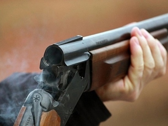  На чабанской стоянке в Калмыкии обнаружены винтовка и конопля