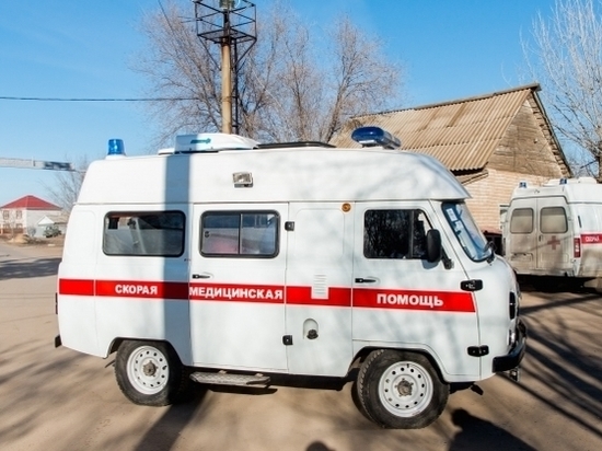 Под Волгоградом 82-летняя женщина попала под колеса ВАЗа