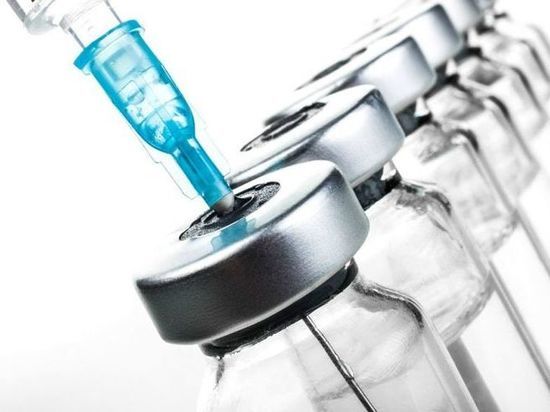 Болейте на здоровье: в Тульской области вакцины от гриппа хранили вместе с продуктами
