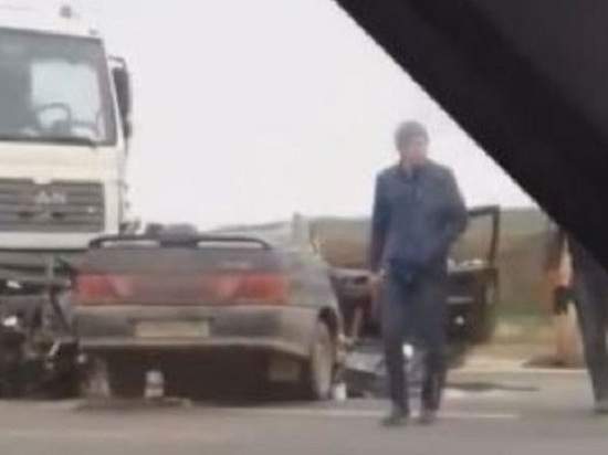В Крыму MAN смял легковушку: есть пострадавшие В Крыму MAN смял легковушку: есть пострадавшие