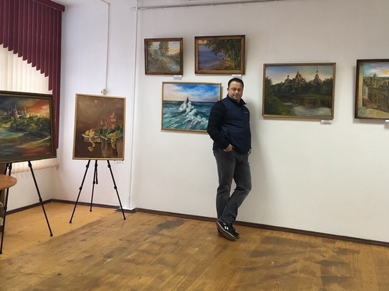 В поселковой галерее в Тверской области открылась выставка художника