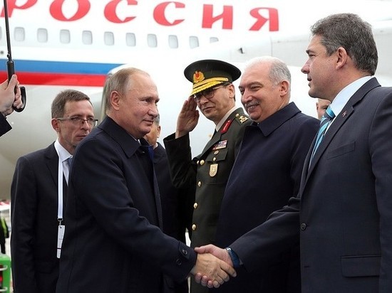 Завершено строительство морской части трубопровода "Турецкий поток"