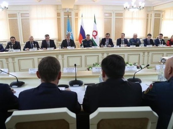 Полпред в СКФО и глава МЧС РФ оценили работу системы ЖКХ и безопасности региона