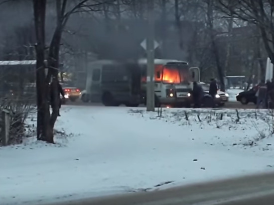 СКР начал проверку из-за загоревшегося в Чебоксарах автобуса