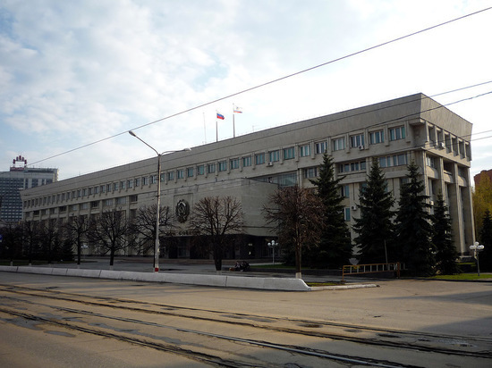 Депутаты заксобрания обеспокоены плачевным состоянием «Дома Советов»