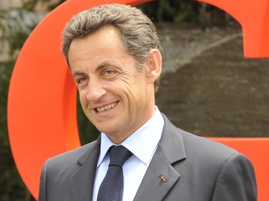 Бывший президент Франции выступил на приеме Фонда прямых инвестиций