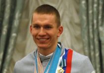 Александр Большунов и Юлия Белорукова победили в классическом спринте этапа Кубка мира