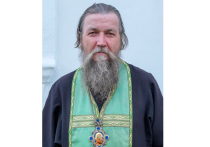 Настоятель Богоявленского собора города Ишима Тюменской области Евтихий Курочкин назвал богатых архиеереев РПЦ «слугами антихриста»